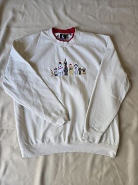 Women's White Christmas Dig Sweatshirt With Red Trim. Size 2XL